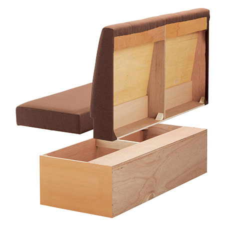 台輪側からビスで固定